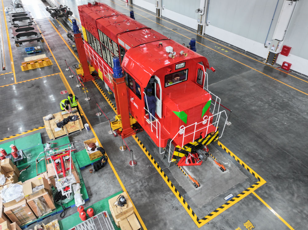 實招硬招雙管齊下 護航民營網絡科技研發破浪前行